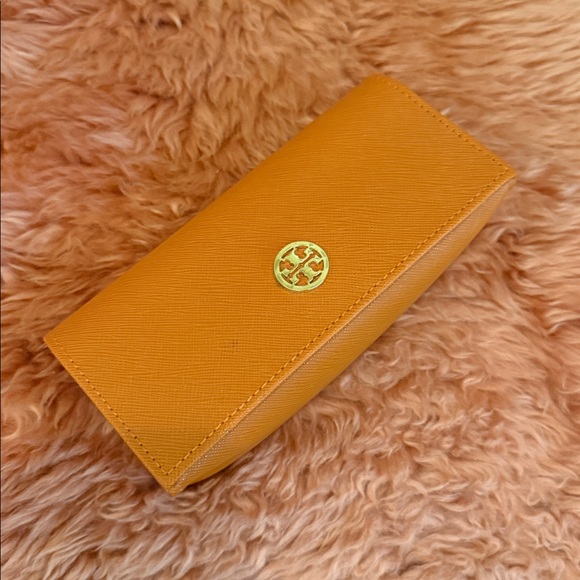 Tory Burch White-Rimmed Sunglasses with Orange Case - Picture 6 of 6